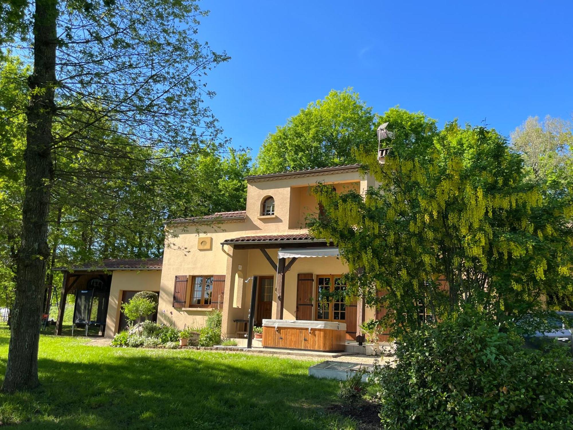 Maison De Vacances Macou 2 Capdrot Esterno foto