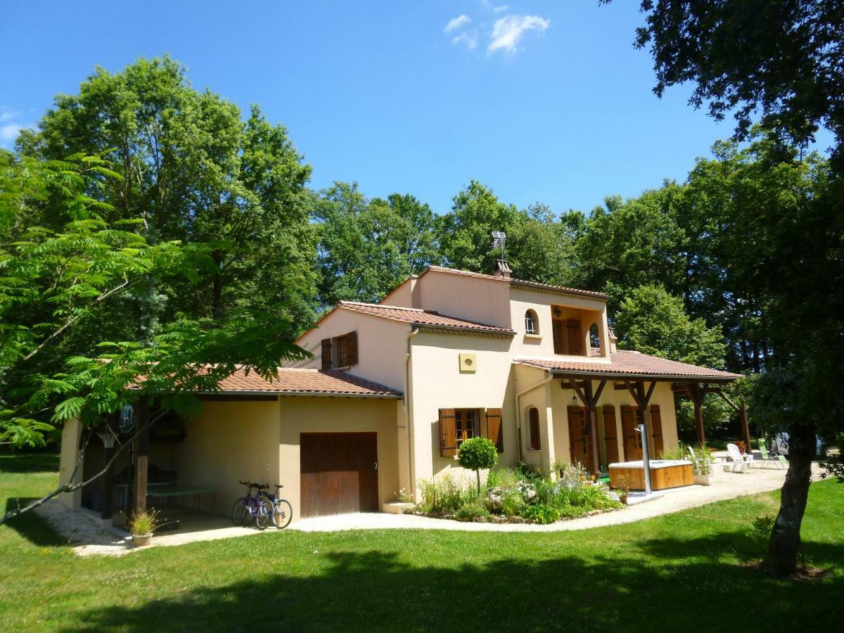 Maison De Vacances Macou 2 Capdrot Esterno foto